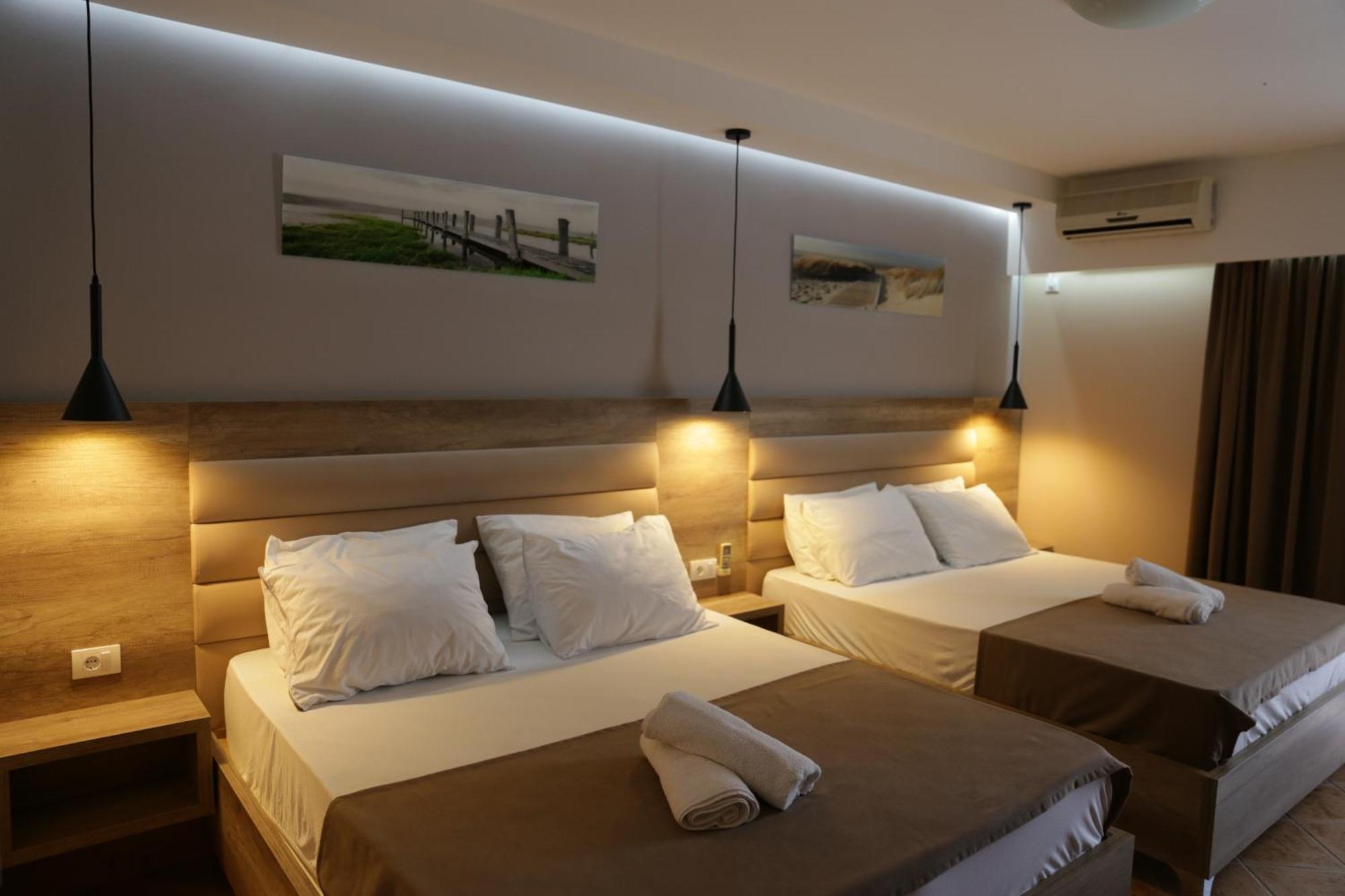 Hotel Comfort & Villas Donji Stoj Esterno foto
