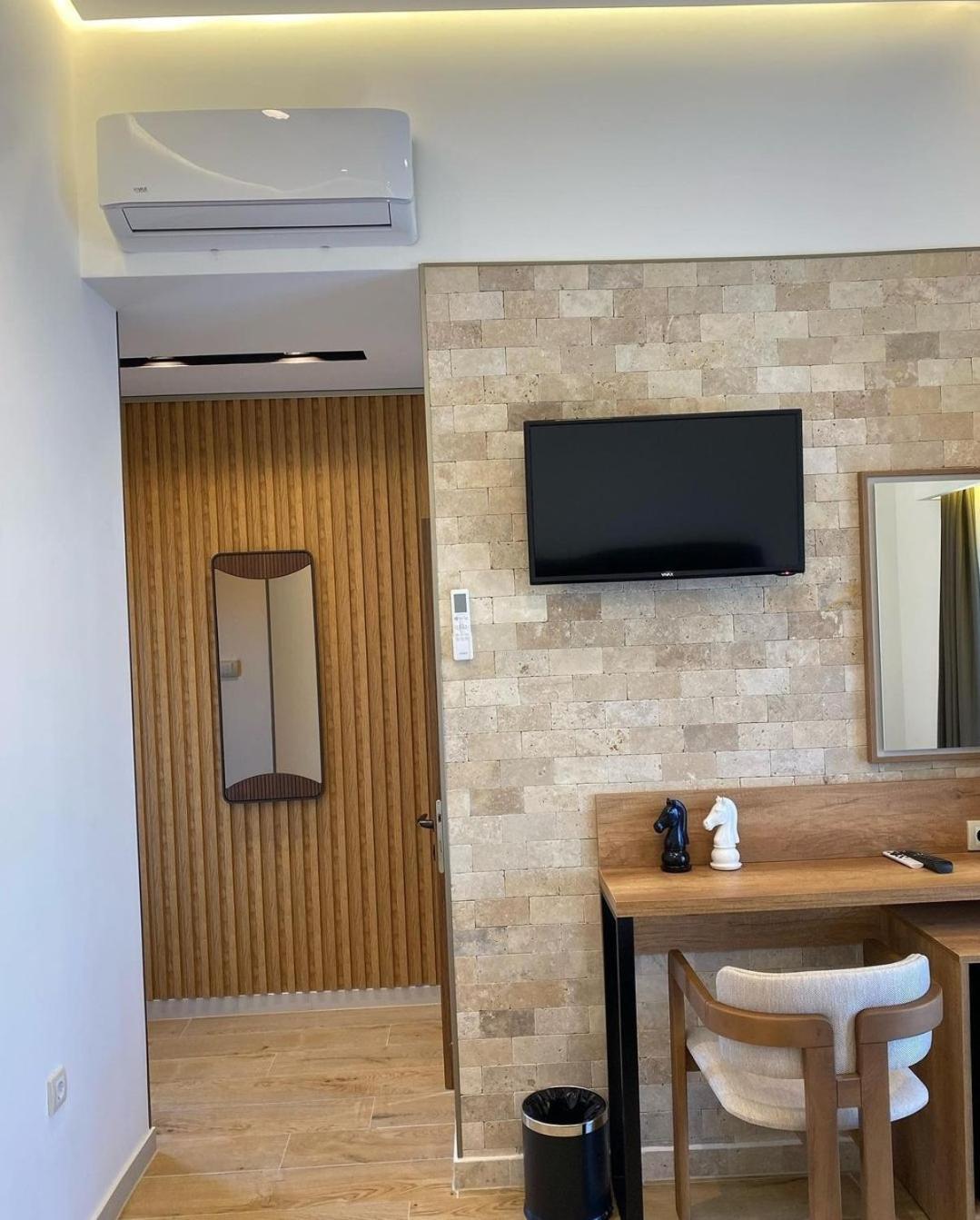 Hotel Comfort & Villas Donji Stoj Esterno foto